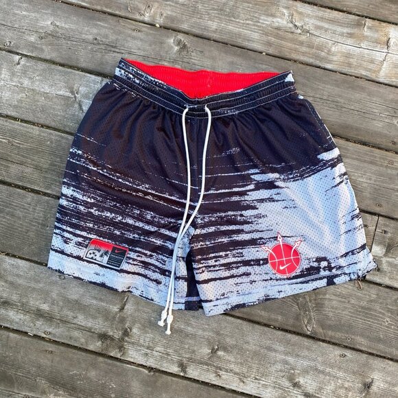 Nike Reversible Standard Issue Mesh Basketball Shorts XXL - Picture 3 of 5